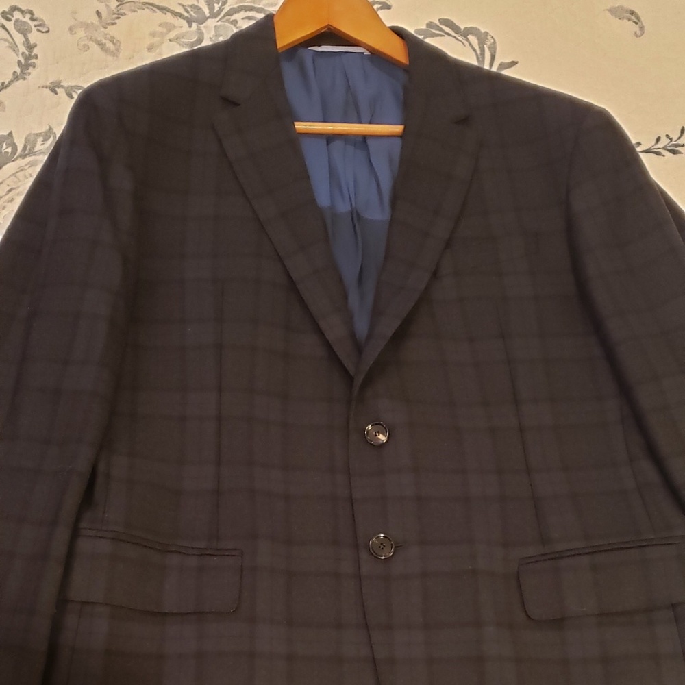 Tommy Hilfiger men’s wool suit